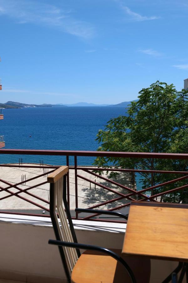 Hotel Ceka Sarandë エクステリア 写真