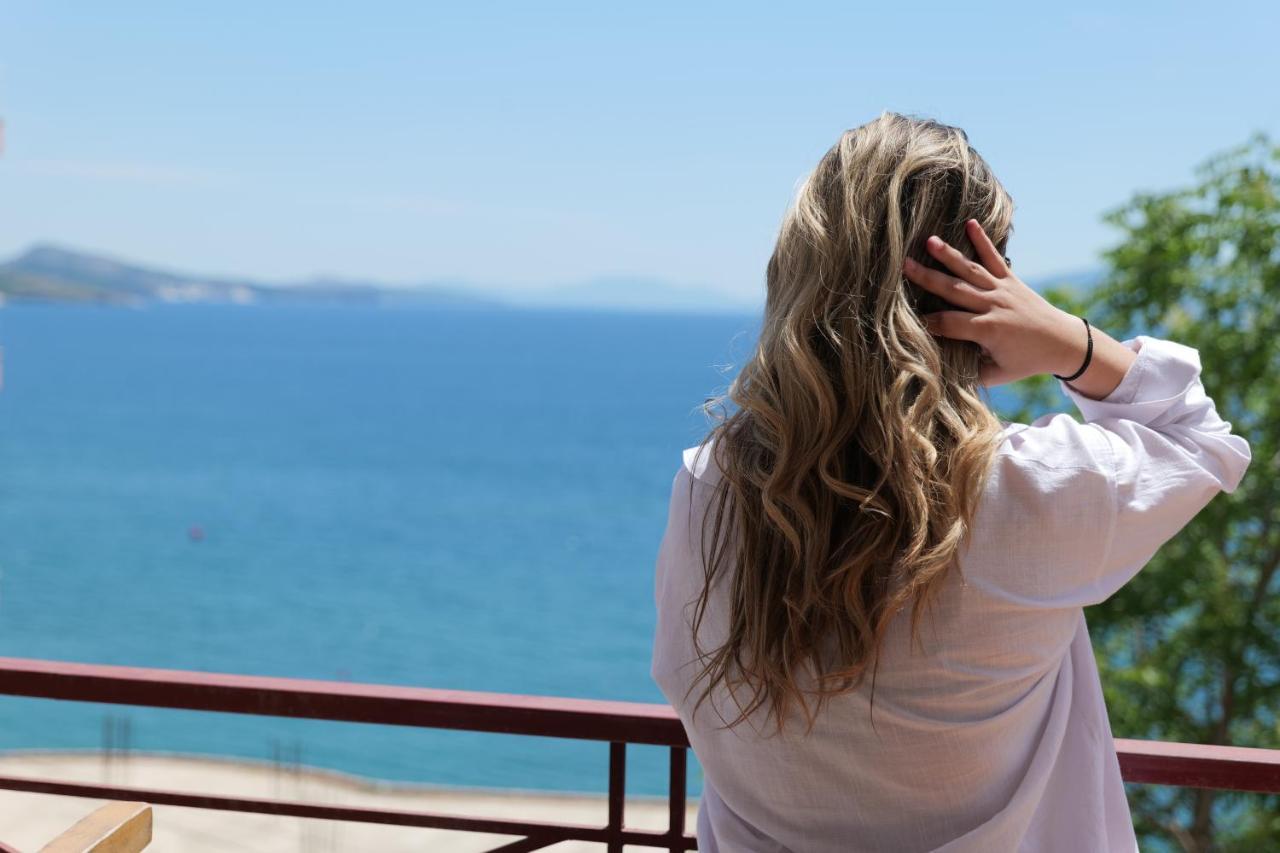 Hotel Ceka Sarandë エクステリア 写真