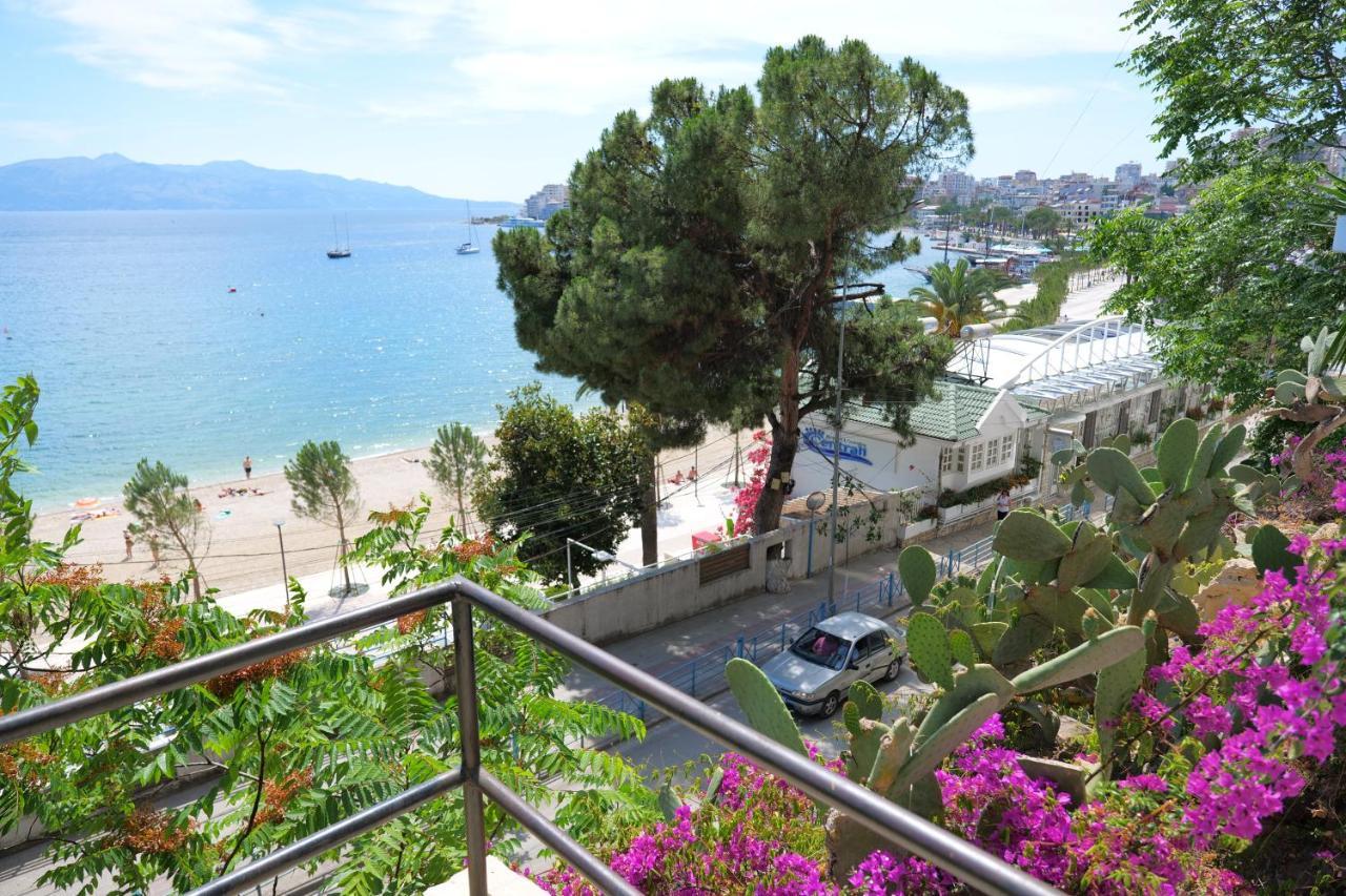 Hotel Ceka Sarandë エクステリア 写真
